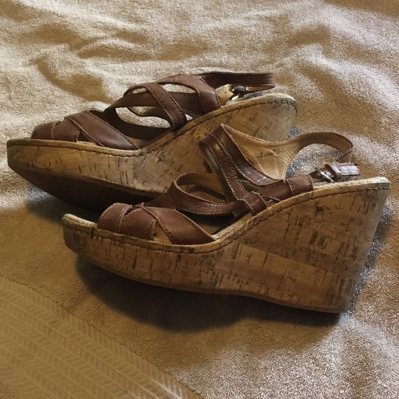 b.o.c. Born Concept brown wedges 9M - Picture 2 of 6
